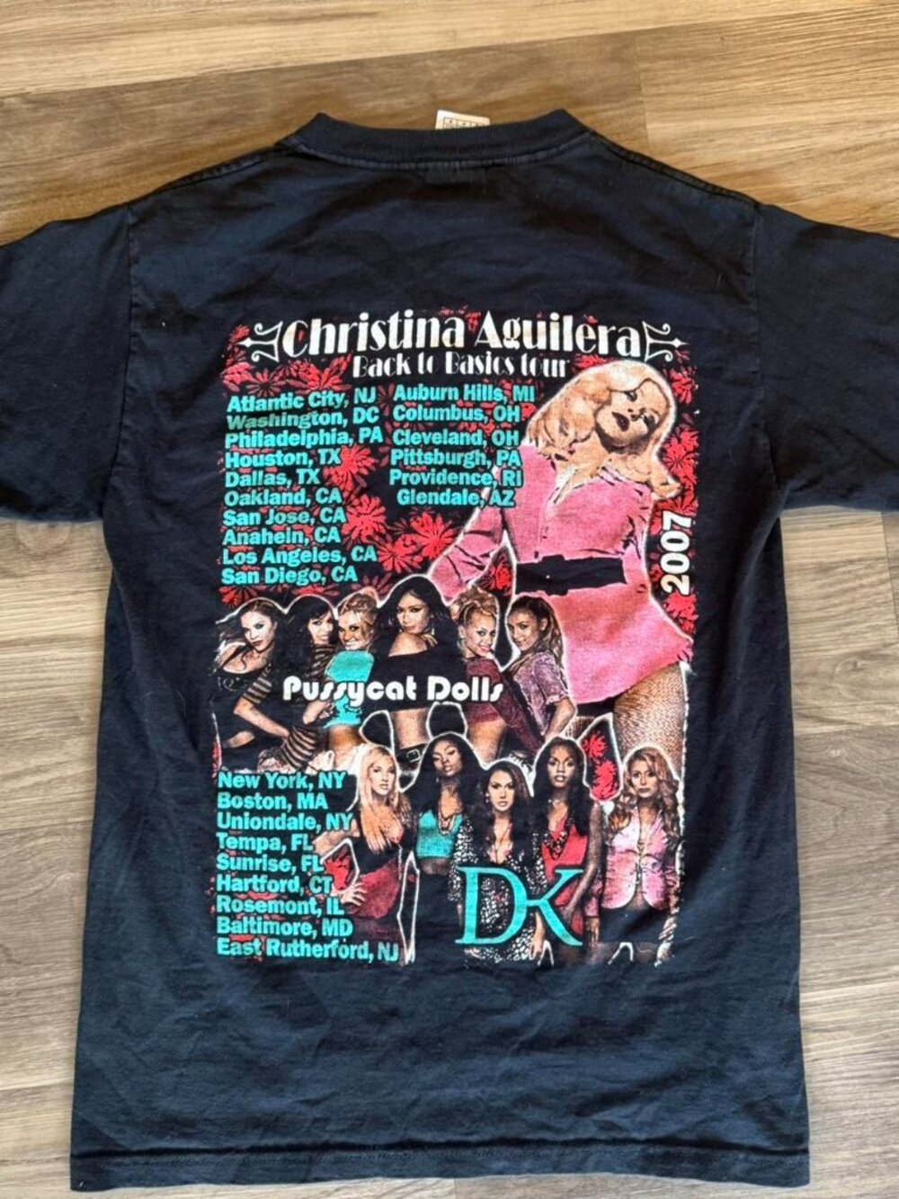 Vintage Y2K 2007 Chrsitina Aguilera Back to Basic Tour - Picture 4 of 6